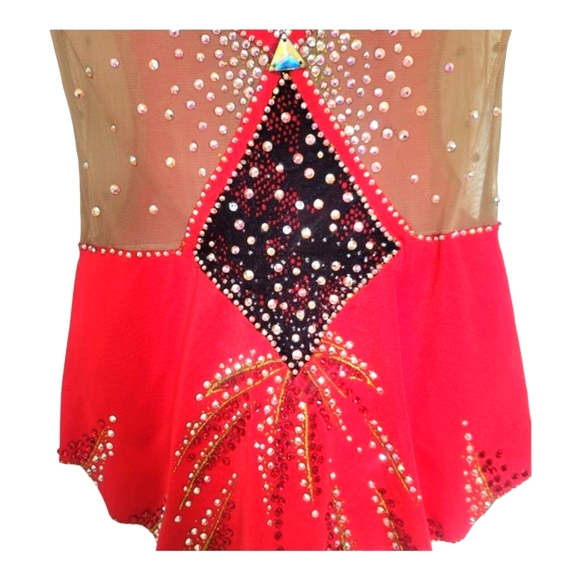 Rhythmic Gymnastics Leotard for Competitions Red size 6 -8 years old - Picture 12 of 14